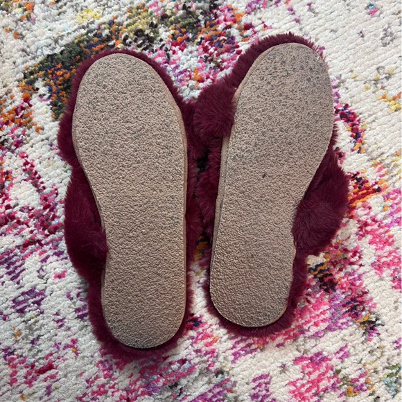 MADEWELL - Soft Fluffy Slipper Sandals - Maroon - Picture 3 of 6